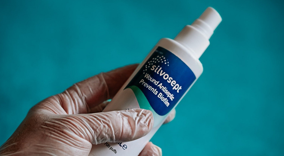 Как использовать антибактериальный  спрей для дезинфекции дома: 6 советов для лучшего результата