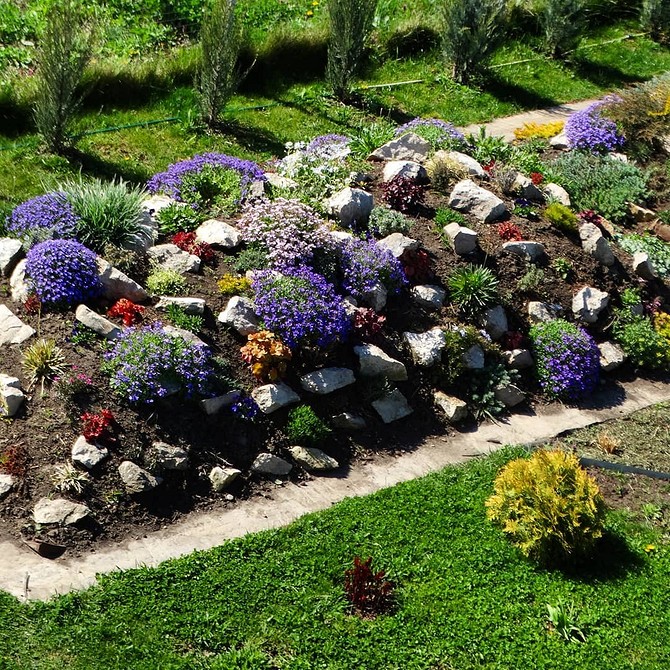 Как оформить красивый сад и сэкономить: 5 бюджетных способов