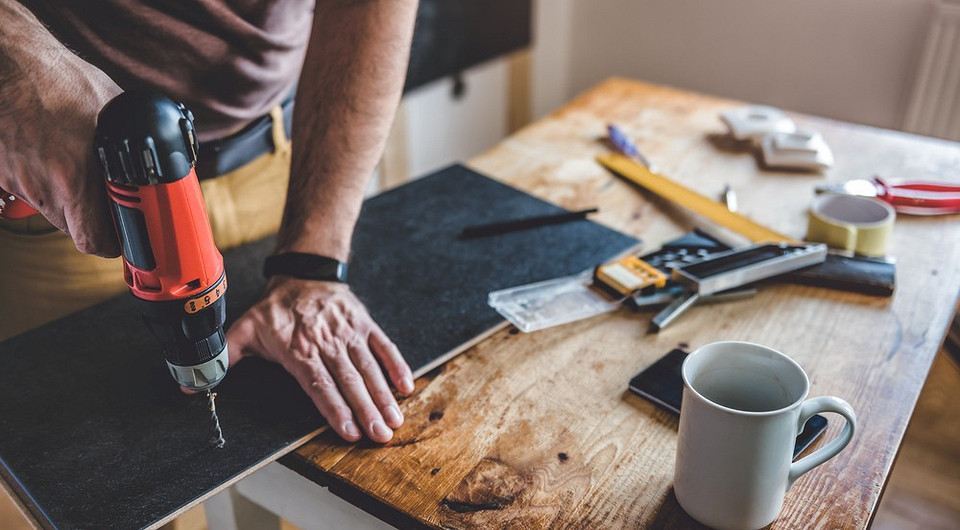 В Москве ограничили время проведения шумных ремонтных работ в домах В Москве ограничили время проведения шумных ремонтных работ в домах