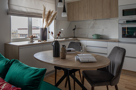 Евродвушка с яркими акцентами для семьи волейболистов