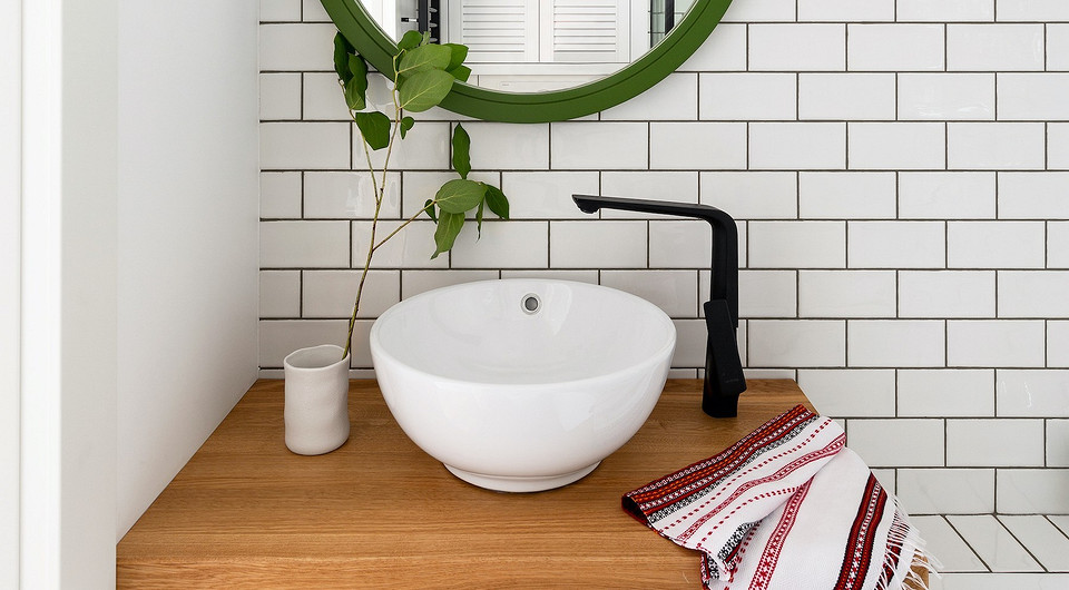 8 вещей, которые дизайнер выбросил бы из вашей ванной комнаты