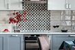 Красивая и практичная плитка на кухню (50 фото)