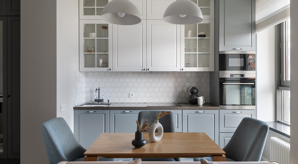 Уютный сканди: интерьер двухкомнатной квартиры, которую превратили в трёшку