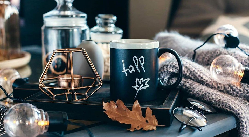 Осень — это красиво: 6 интерьеров с осенними нотками