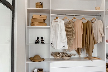 Как сделать гардеробную самому: советы по размещению, планированию и сборке