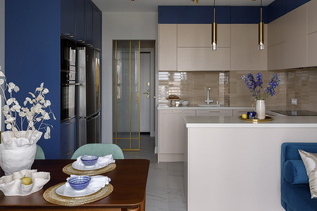 До и после: из голых стен — в уютный интерьер для семьи с тремя детьми