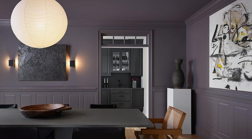 6 красивых однотонных интерьеров, где сказали «нет» белому цвету