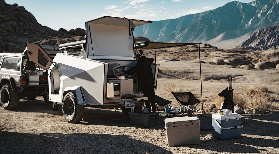 В США создали инновационный дом-прицеп, работающий на солнечной батарее