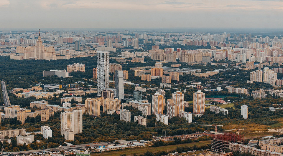 Москвичи выбрали лучшие парки столицы для вечерних прогулок