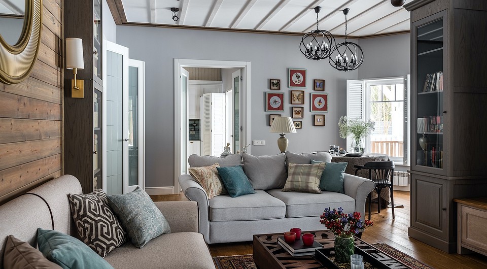 Большой дом с невероятно уютным интерьером в стиле деревенской классики