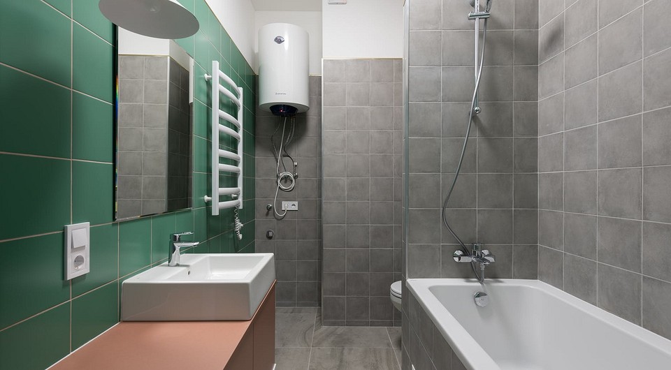 6 маленьких деталей, которые удешевят интерьер ванной (даже если у вас красивый ремонт)