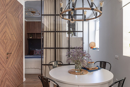 Как дизайнер превратила подвальное помещение в доме в уютную маленькую квартиру: реальный пример