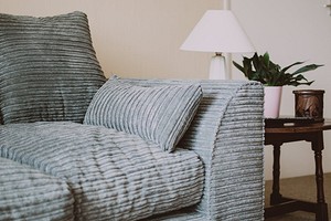 6 моделей диванов, которые безнадежно устарели