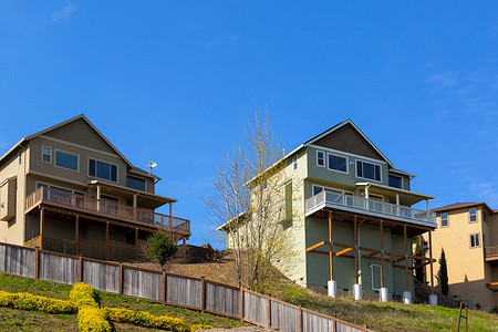 4 вида фундамента для строительства дома на склоне