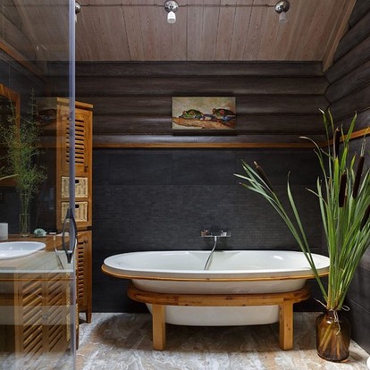 Интерьер ванной в деревянном доме из бруса (54 фото)