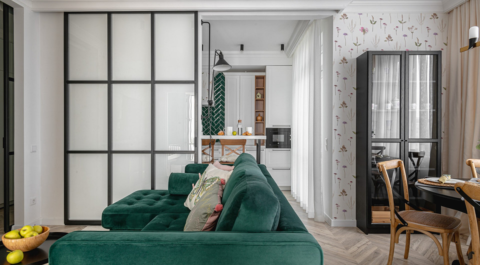 Гостиная, вид на кухню.