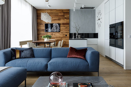 Стильная квартира для мужчины с мини-спортзалом и сауной