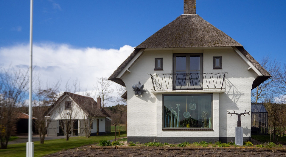 Спрос на аренду дач в Подмосковье уменьшился вдвое, но цены растут