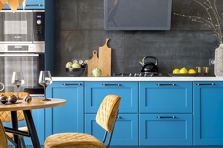 Как сочетали уют и брутальность: квартира для семьи в маленьком городе Кстово