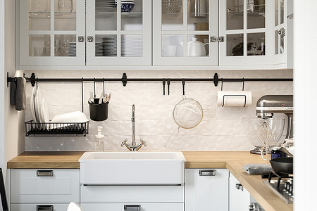 7 настенных модулей из ИКЕА, которые разгрузят вашу столешницу на кухне