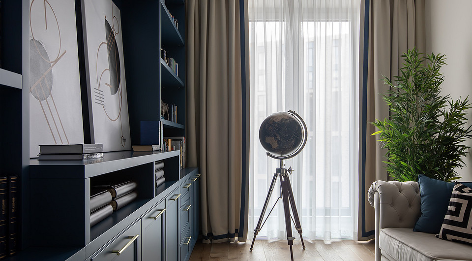 Кабинет хозяйки квартиры.