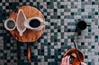 Не только для ванной: 6 удачных вариантов применения мозаики в интерьере