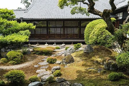 5 правил японского сада, которые хорошо приживутся на вашем участке