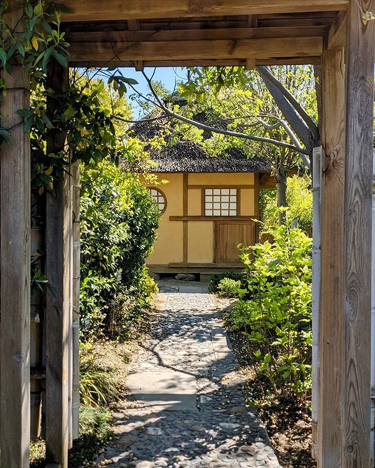 5 правил японского сада, которые хорошо приживутся на вашем участке