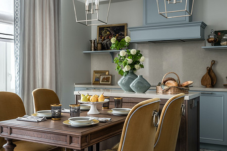 Из двух квартир — в одну: шикарный интерьер в стиле американской классики