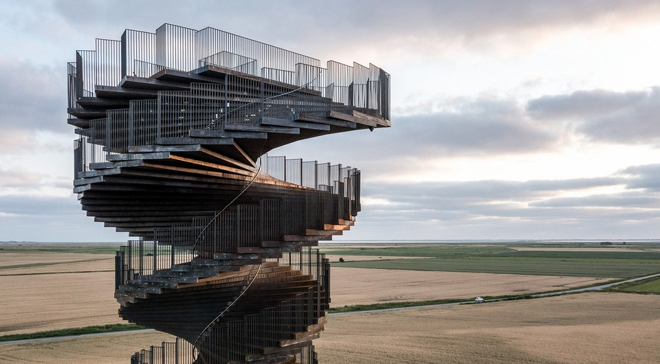 Завораживает: 10 самых необычных смотровых площадок мира