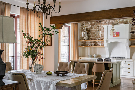 Здесь всегда лето: дом в Краснодаре с настроением итальянской виллы