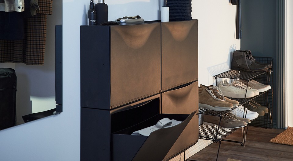 Кроме шкафа: 7 крутых идей для хранения в прихожей