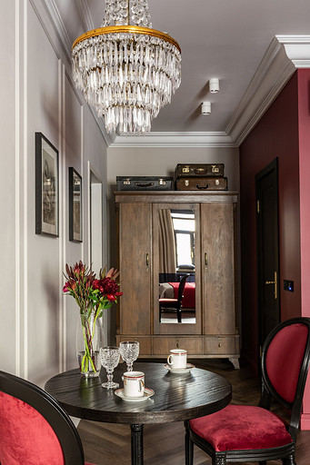 Перепланировка Две яркие мини-студии в одной квартире в доме