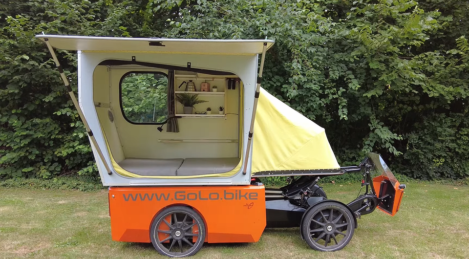 Компания из Нидерландов сделала мини-кемпер из электровелосипеда