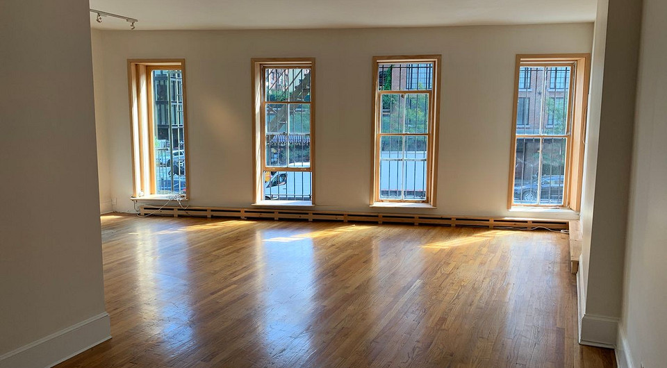 В Нью-Йорке продается бывший дом дизайнера и художника Энди Уорхола