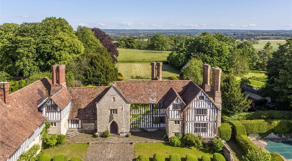 В Англии продается 800-летнее поместье, которым владела семья Черчиллей