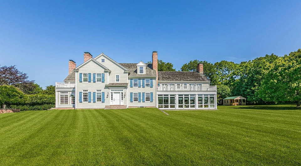 Звезда «Авиатора» и «Миссия невыполнима» Алек Болдуин выставил на продажу особняк в США