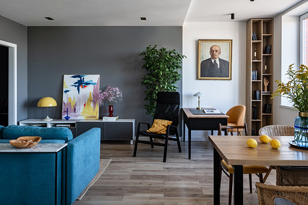 Нейтральная база и эффектный декор: как дизайнер оформила квартиру для семьи в Москве