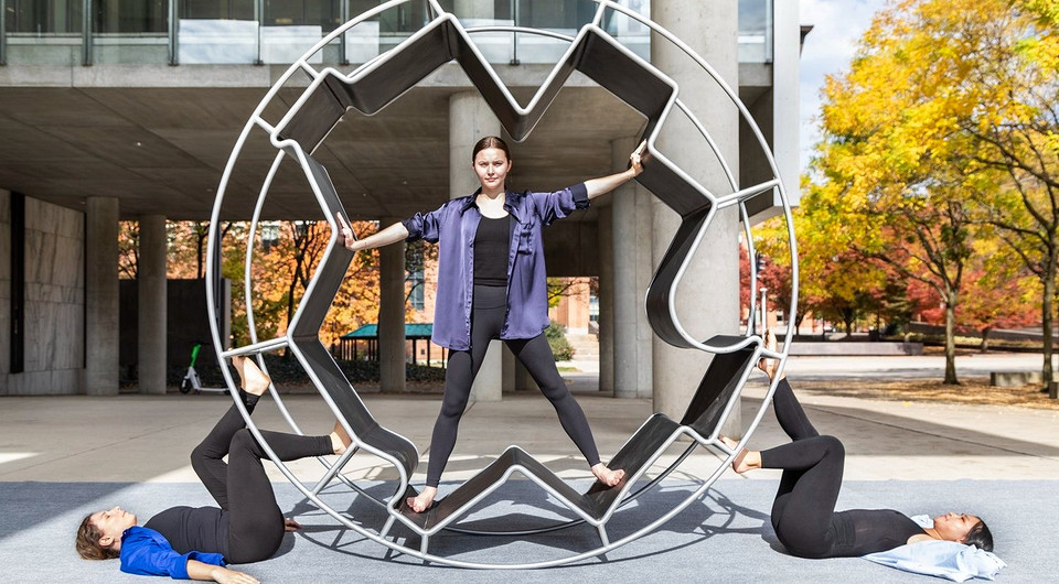 Многофункциональное кресло: дизайнеры показали необычный предмет мебели