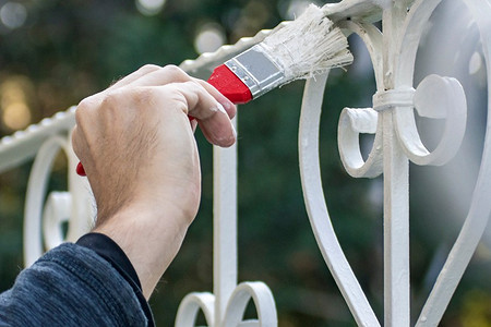 Как и чем обезжирить поверхность металла перед покраской: 8 средств для домашнего использования и советы