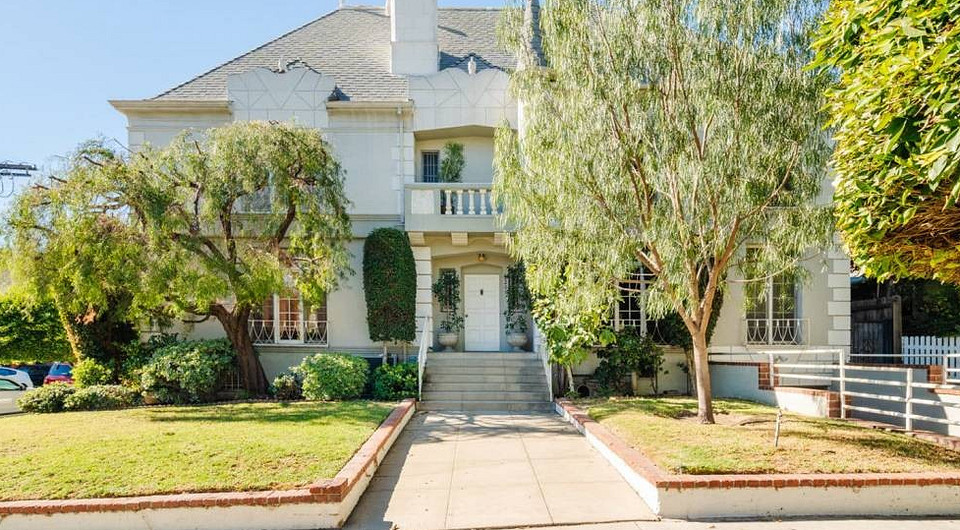 В Лос-Анджелесе продается дом, в котором жила Мэрилин Монро