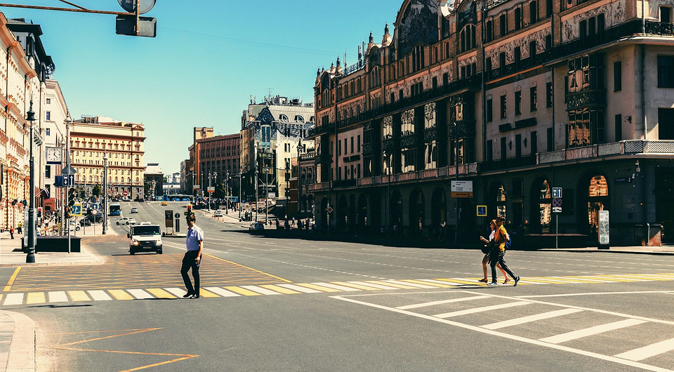 Кто чаще всего покупает квартиры в центре Москвы и на окраинах
