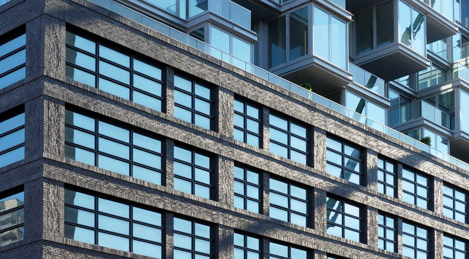 В Нью-Йорке построили многоквартирный дом из переработанного кирпича