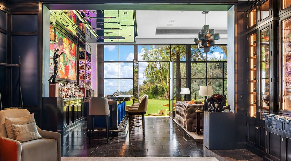 Сильвестр Сталлоне продал свой особняк в Лос-Анджелесе