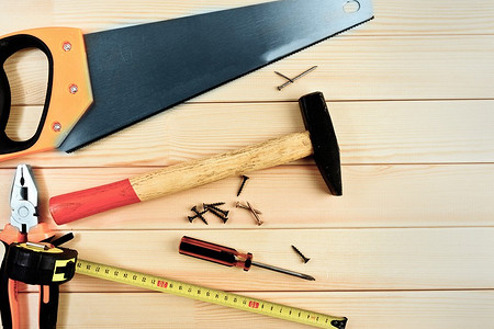 Как выровнять деревянный пол: 6 способов без демонтажа основания