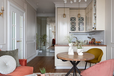 Стильно и функционально: квартира 48 кв. м с отдельной спальней и двумя гардеробными