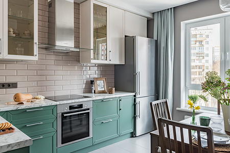 Для мамы и сына: уютная двушка 53 кв. м с яркими акцентами 