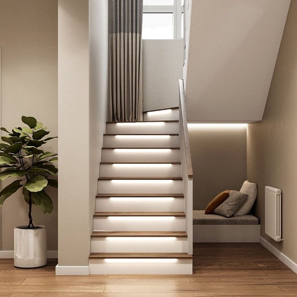 Как оформить лестницу: 13 примеров для дома и квартиры