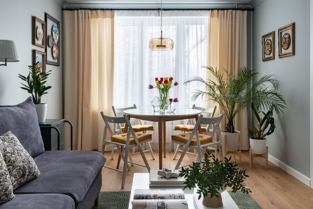 Четыре комнаты на 67 кв. м: уютная и функциональная квартира в панельке 1976 года