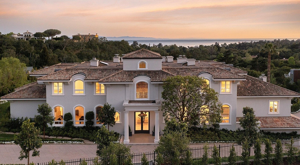 Актриса Кэмерон Диаз вместе с мужем приобрели особняк в Калифорнии